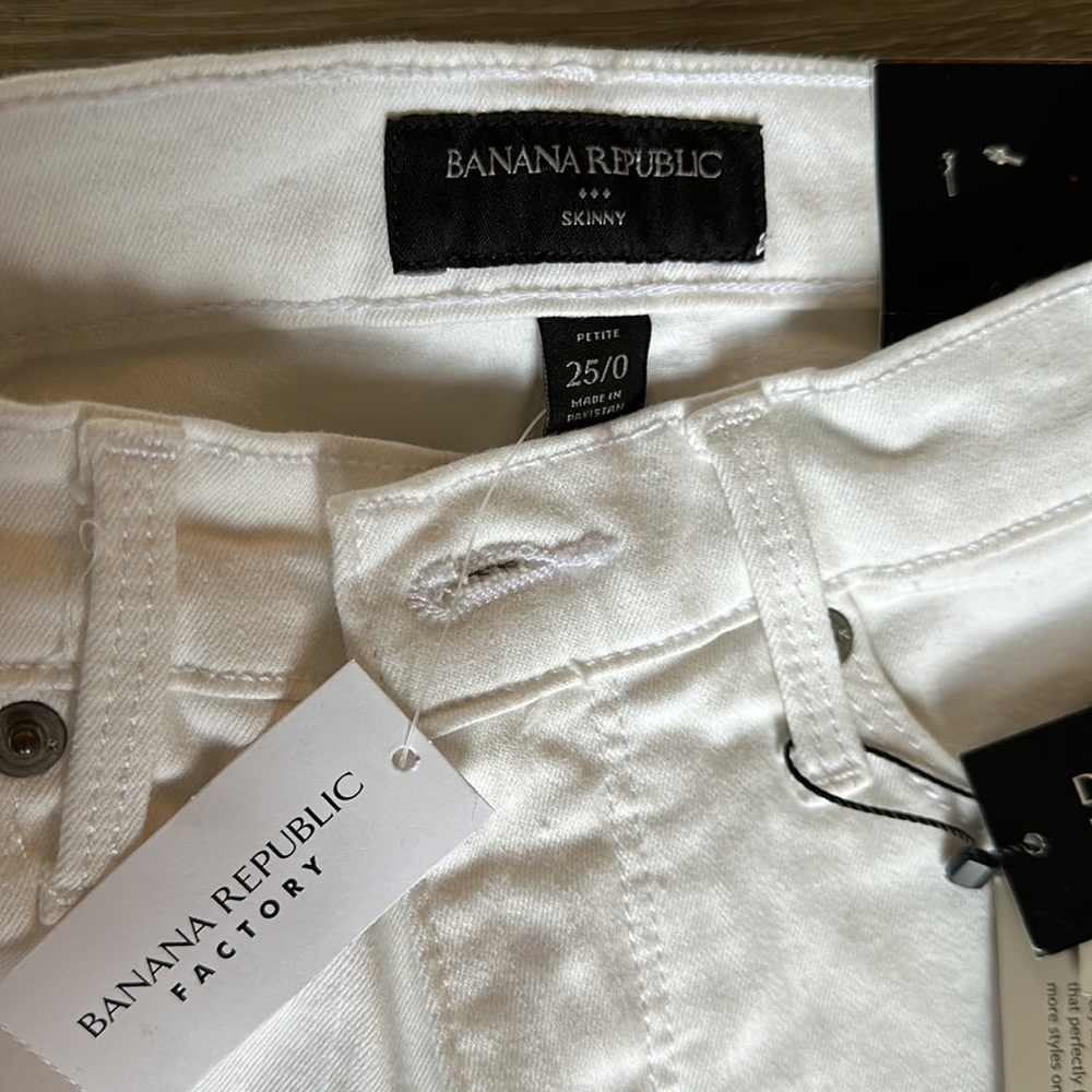 NWT Banana Republic Skinny White Jeans - Picture 8 of 8